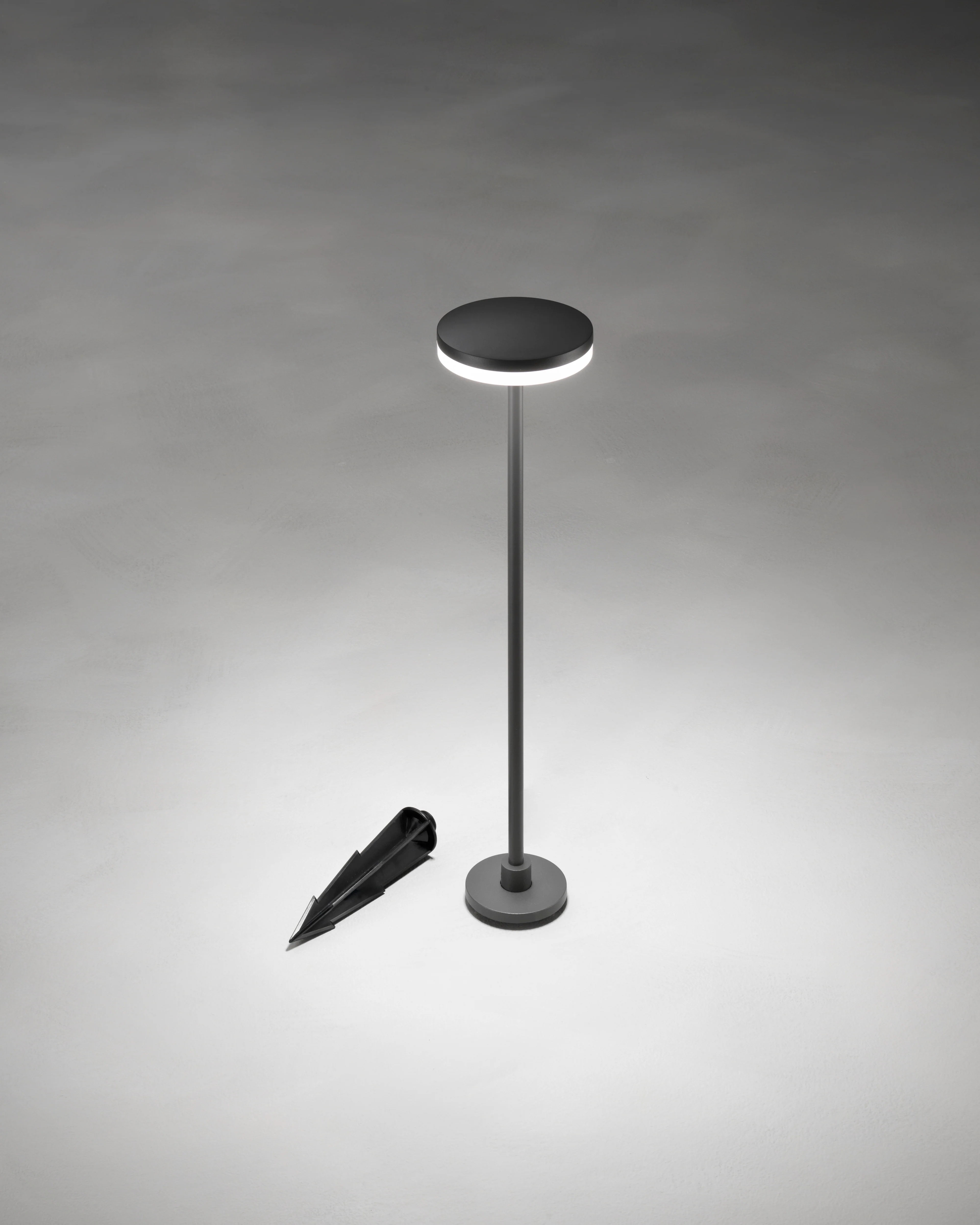 Paletto da terra Spillo - Antracite - Image 6